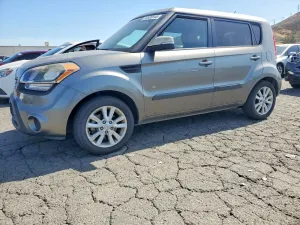 Kia Soul 2.0L 4 2013