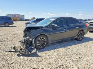 Nissan Sentra 1.8L 4 2017