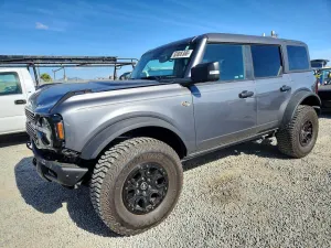 Ford Bronco 2.7L 6 2024