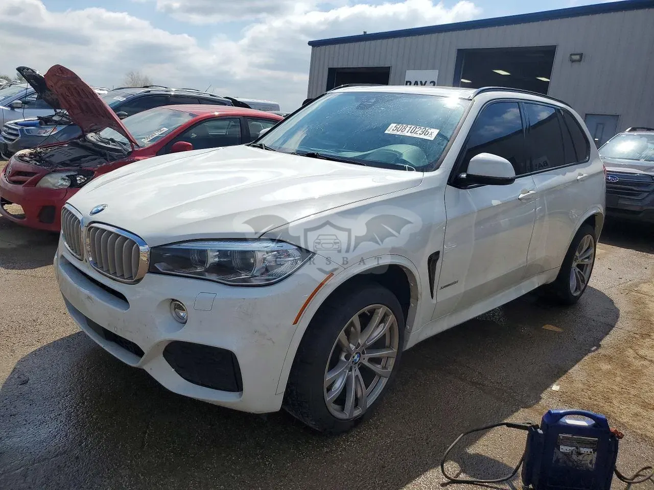 BMW X5 4.4L 8 2017