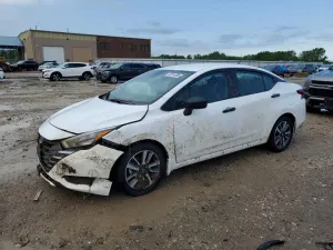 Nissan Versa 1.6L 4 2025