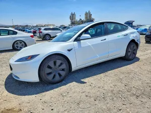 Tesla Model 3 2025