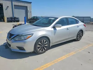 Nissan Altima 2.5L 4 2017