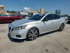 Nissan Altima 2.5L 4 2020