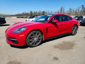 Porsche Panamera 3.0L 6 2018