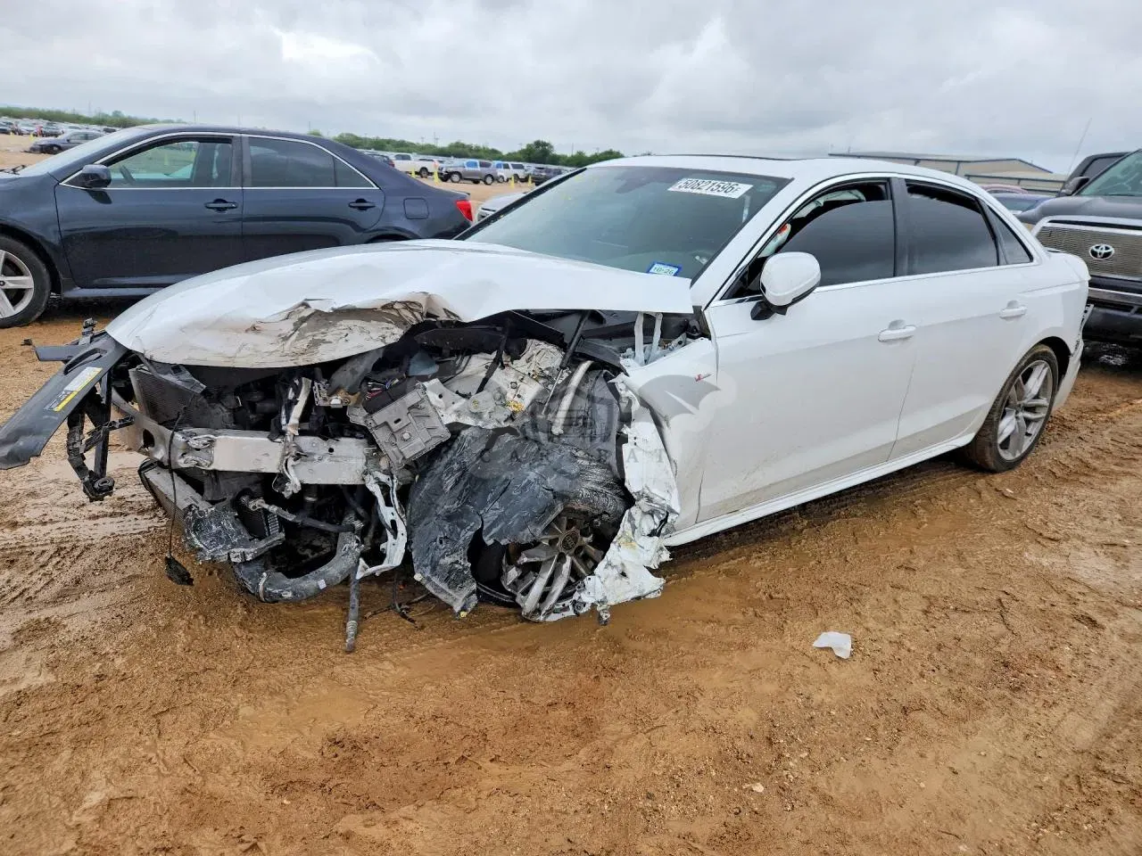 Audi A4 2.0L 4 2024
