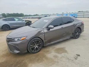 Toyota Camry 2.5L 4 2018