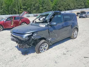Kia Soul 2.0L 4 2025