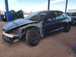 Tesla Model 3 2024