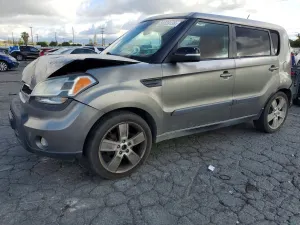 Kia Soul 2.0L 4 2011