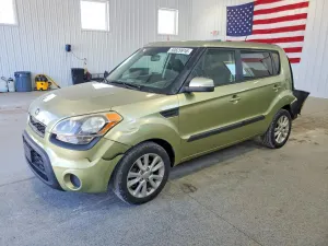 Kia Soul 2.0L 4 2013