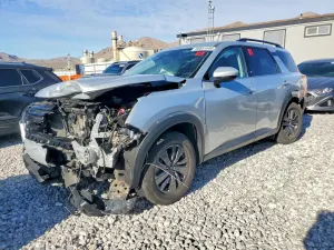 Nissan Pathfinder 3.5L 6 2022