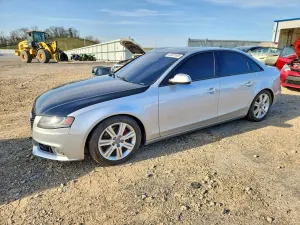 Audi A4 2.0L 4 2011