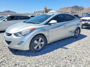 Hyundai Elantra 1.8L 4 2013