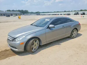 Mercedes-Benz E 3.5L 6 2010