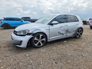 Volkswagen Golf 2L 4 2015