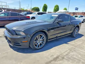 Ford Mustang 5.0L 8 2014