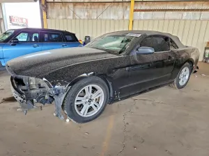 Ford Mustang 3.7L 6 2014