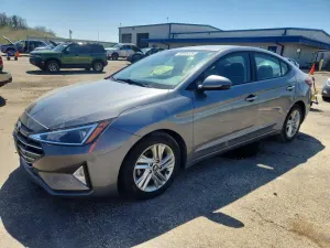 Hyundai Elantra 2.0L 4 2019