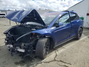 Tesla Model X 2023