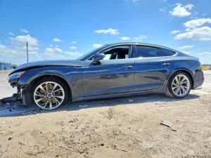 Audi A5 2.0L 4 2024