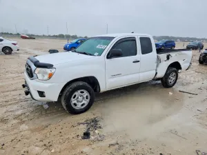 Toyota Tacoma 2.7L 4 2012