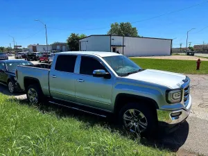 GMC Sierra 5.3L 8 2017