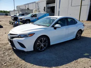 Toyota Camry 2.5L 4 2020