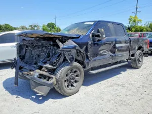 Ford F-250 6.8L 8 2024