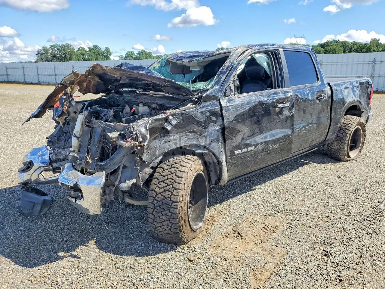 RAM 1500 5.7L 8 2019