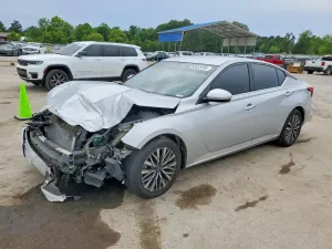 Nissan Altima 2.5L 4 2023