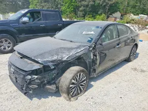 Nissan Altima 2.5L 4 2025