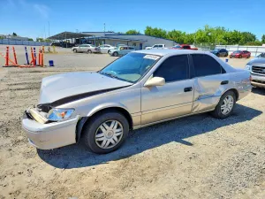 Toyota Camry 2.2L 4 2000