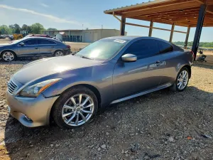 Infiniti G37 3.7L 6 2013