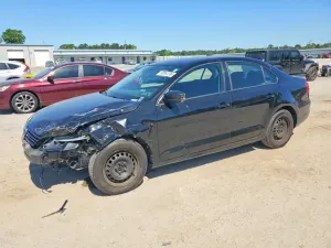 Volkswagen Jetta 2.0L 4 2013