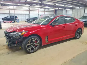 Kia Stinger 3.3L 6 2018