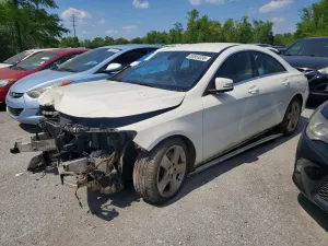Mercedes-Benz CLA 2.0L 4 2015