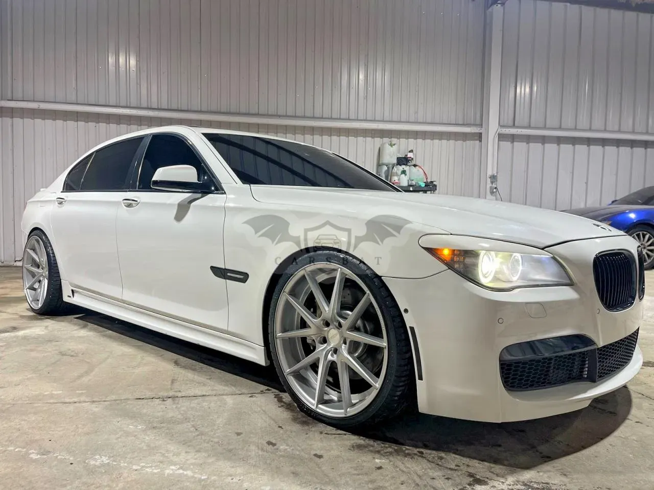 BMW 7 Series 4.4L 8 2010