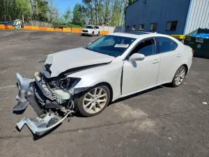 Lexus IS 2.5L 6 2011