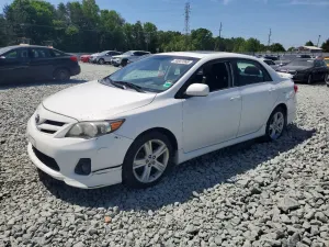 Toyota Corolla 1.8L 4 2013