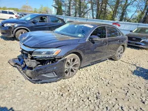 Volkswagen Passat 2.0L 4 2021