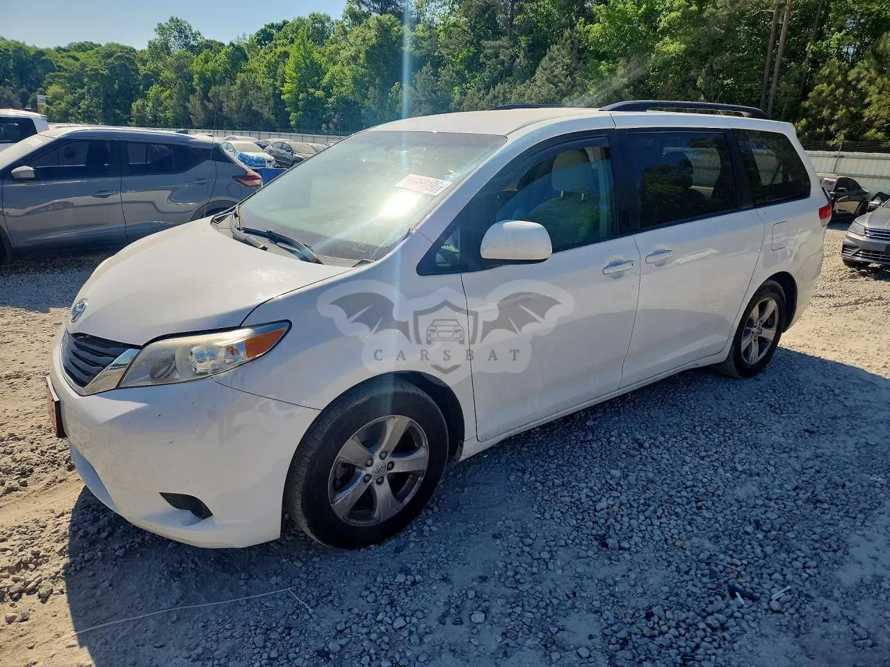 Toyota Sienna 3.5L 6 2014