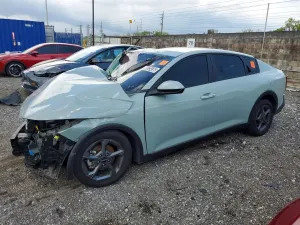 Kia K4 2.0L 4 2025