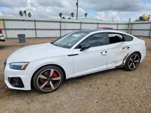 Audi A5 2.0L 4 2024