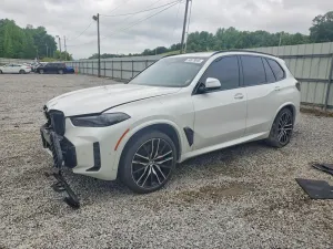 BMW X5 3.0L 6 2025