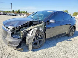 Tesla Model Y 2026