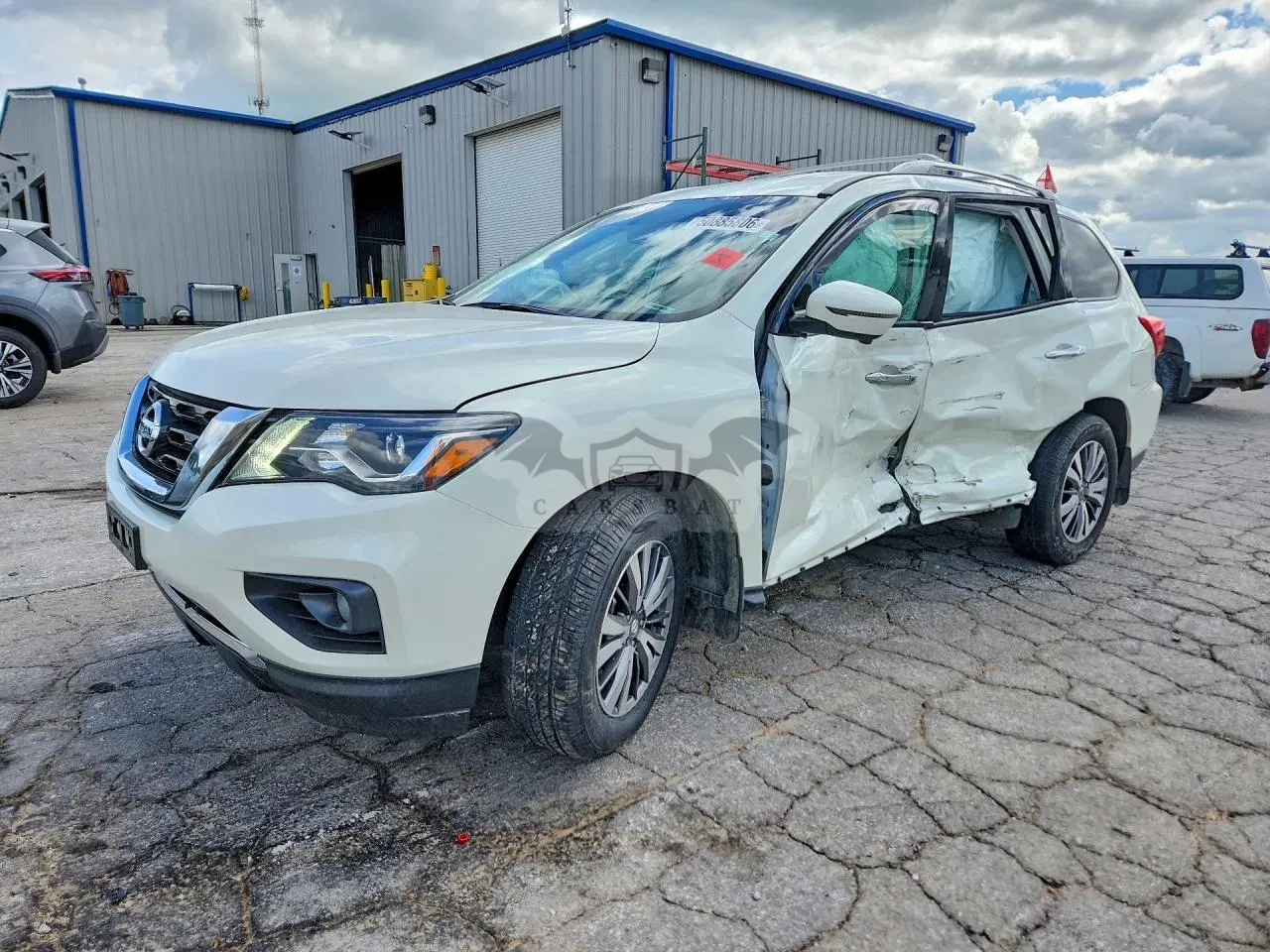 Nissan Pathfinder 3.5L 6 2020