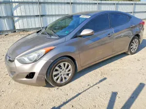 Hyundai Elantra 1.8L 4 2013