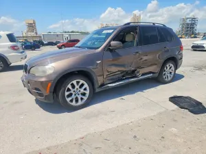 BMW X5 3.0L 6 2011
