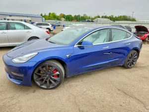 Tesla Model 3 2020